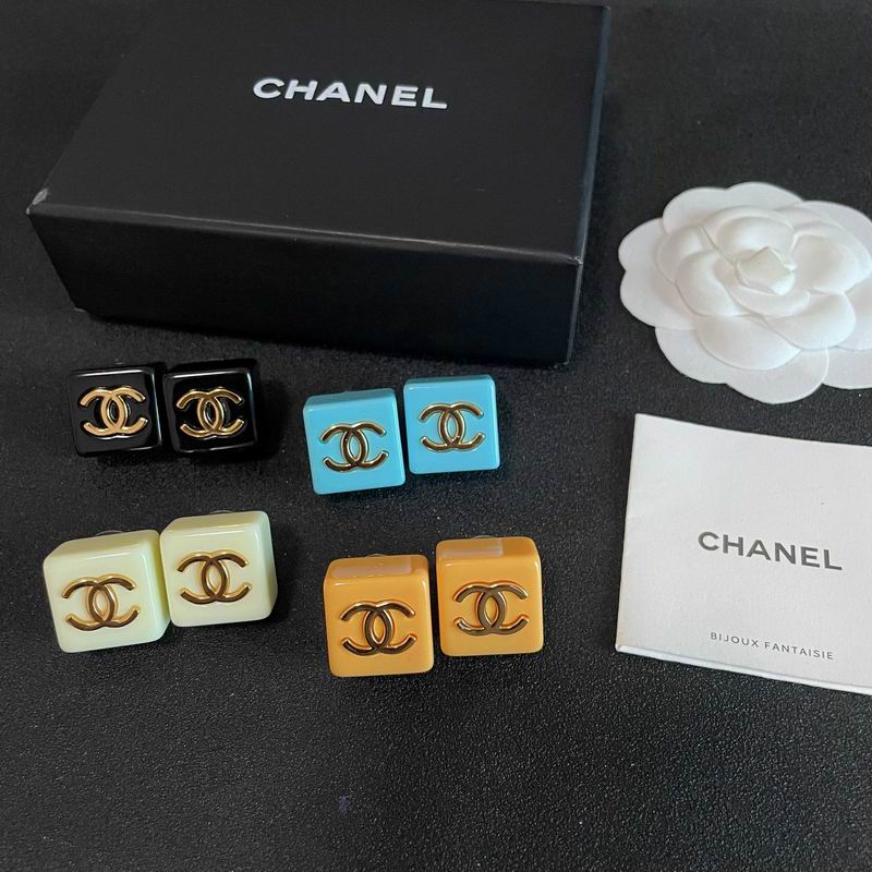 Chanel Earring 09yxs37